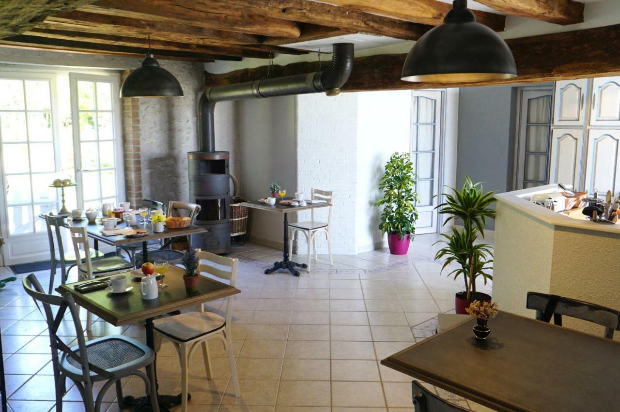 Le Clos De La Vigneronne Messas Esterno foto
